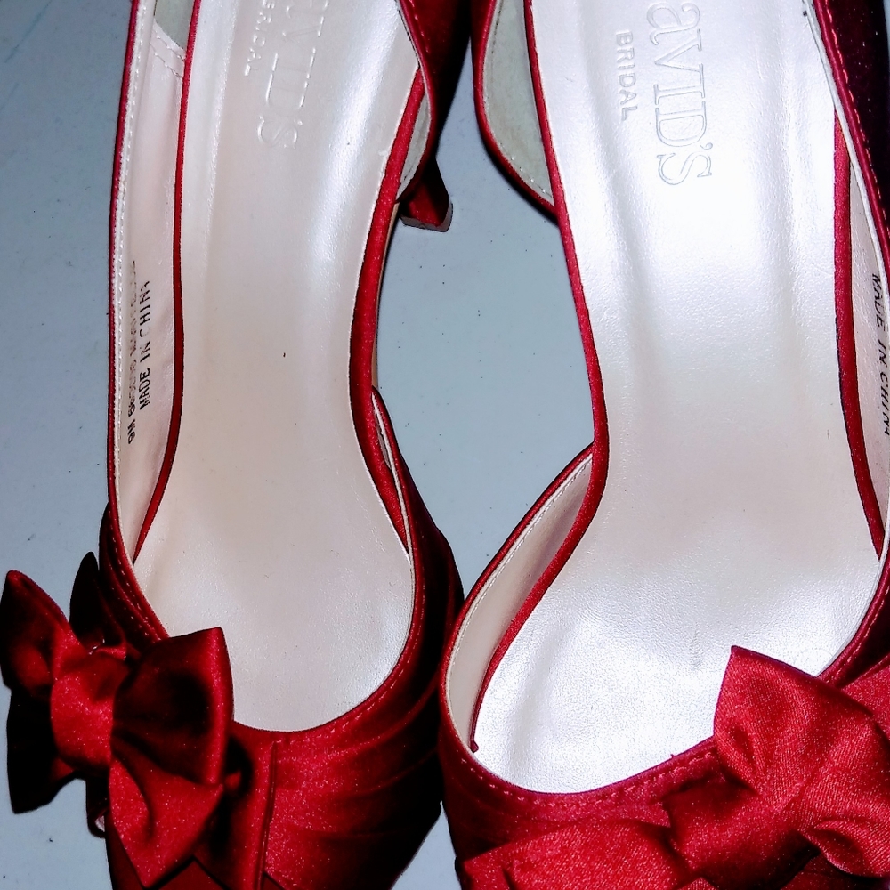 David's Bridal Satin Heels